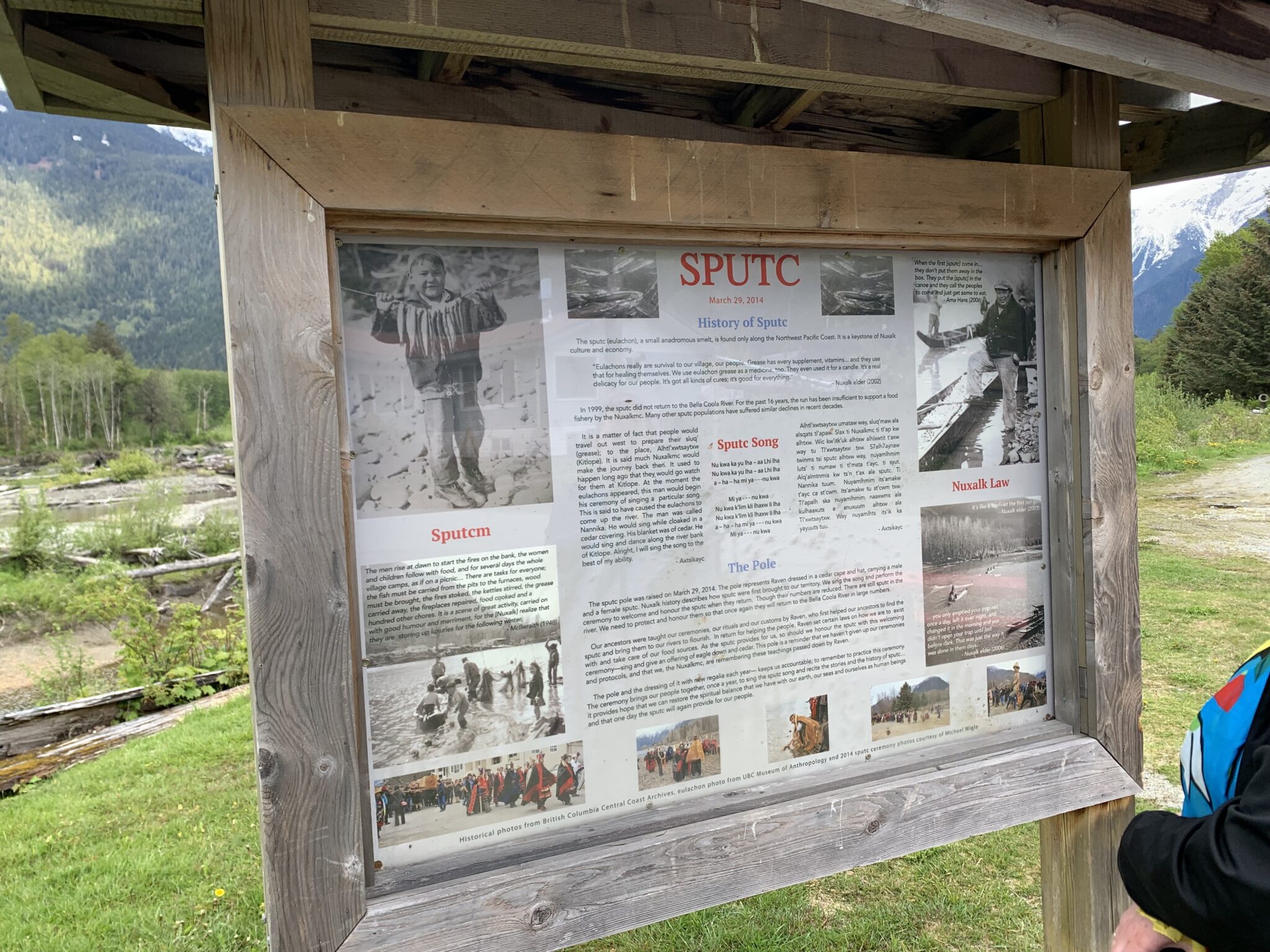 Sign describing sputc (oolichan) and their importance to the Nuxalk people